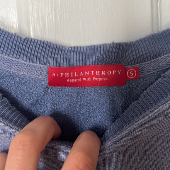 n : PHILANTHROPY, distressed casual, women’s sweat shirt, size Small - Picture 3 of 4
